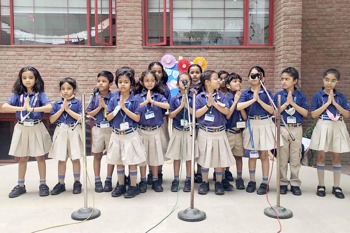 Class 2C Assembly at TKS