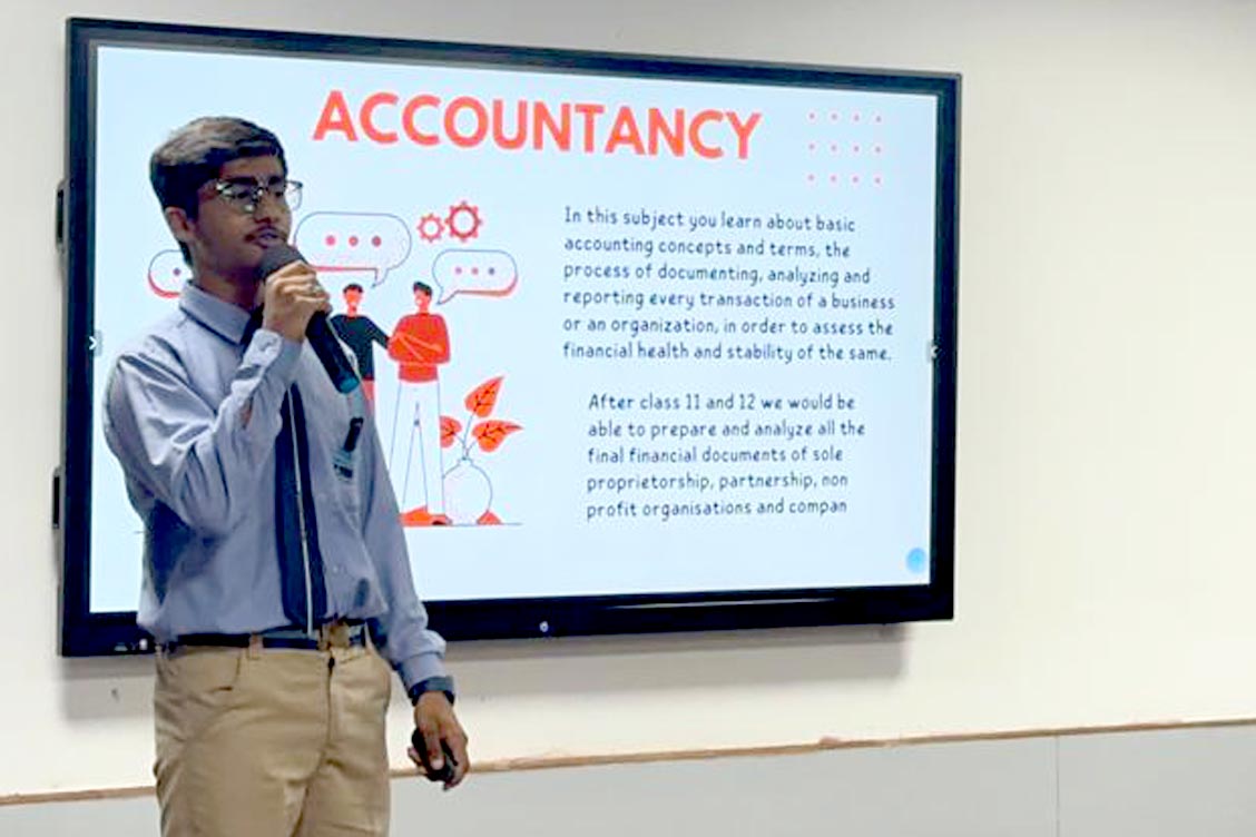 "Commerce Week" - COMMONICS-23