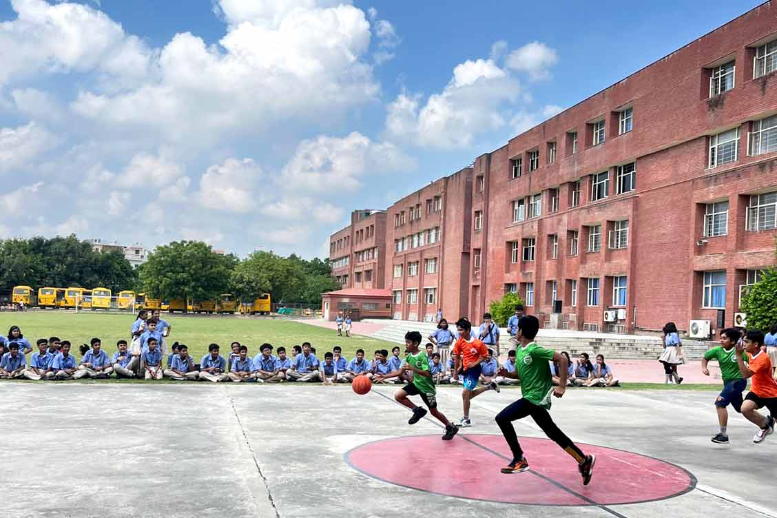 Middle Wing Hosts Inspiring Inter-House Boys Basketball Tournament
