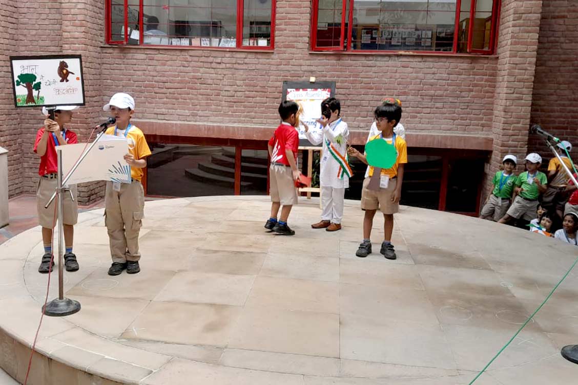 Class Assembly 2F