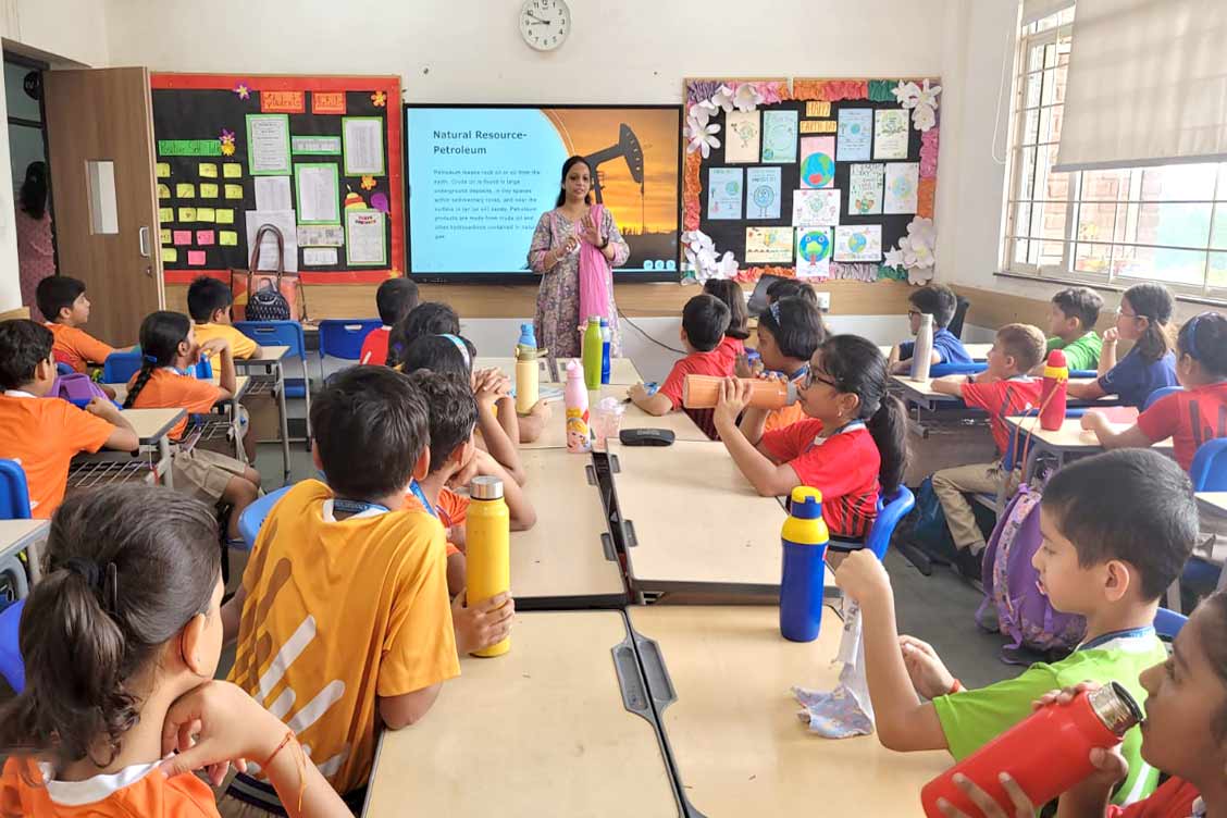 Successful "Vidya Daan" Event with Enthusiastic Parental Participation