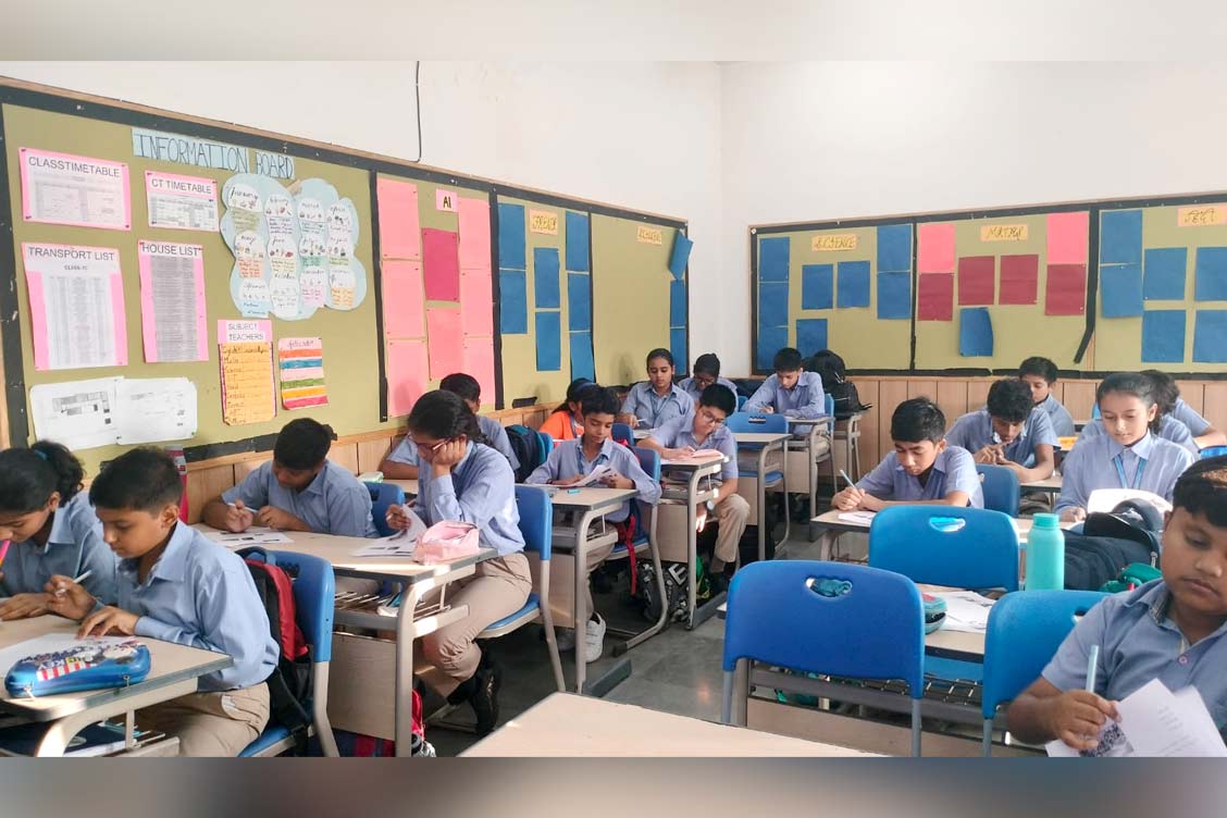 Wiz Quiz 5: A Thrilling and Engaging Test of Knowledge at The Khaitan School Noida