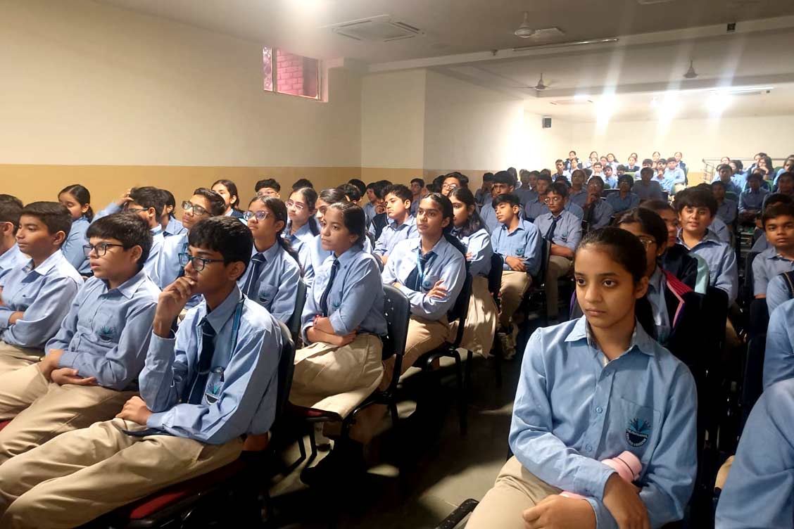 Empowering Students with Future-Ready Skills: A Workshop on Technology and Innovation