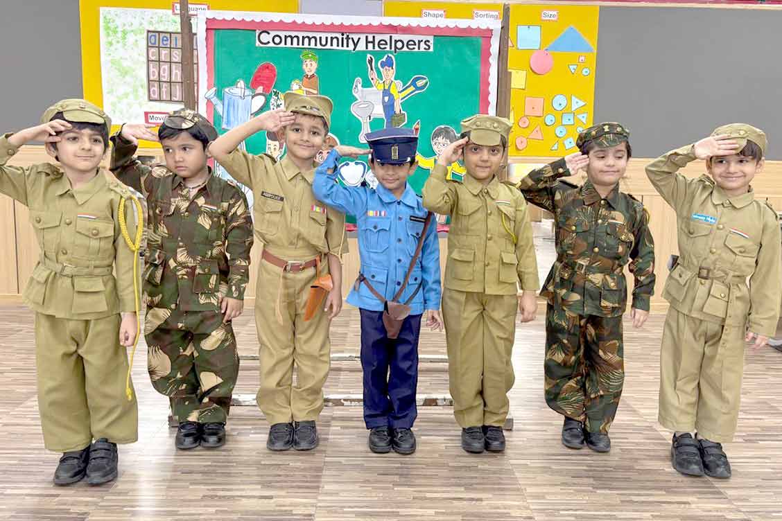 Dress Up Day at The Khaitan School: Celebrating Community Helpers in LKG