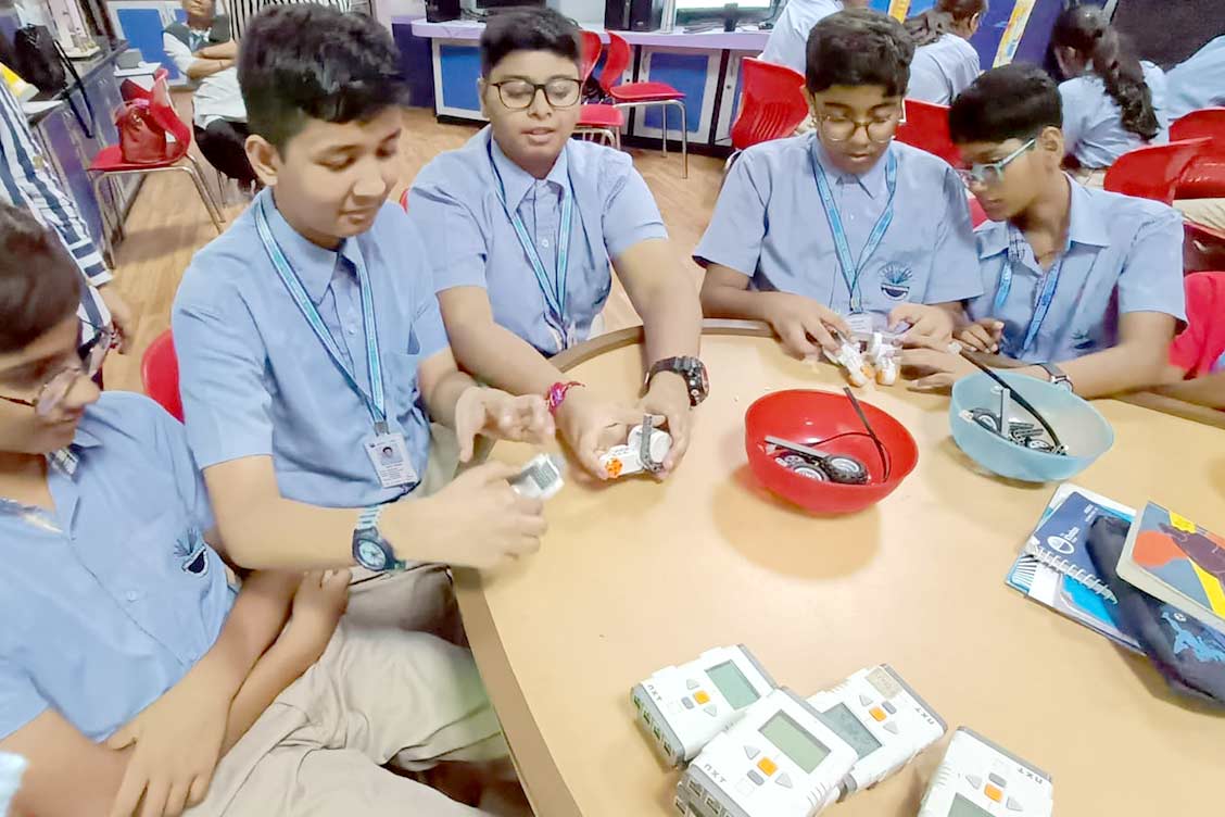 Explorer Club Students at The Khaitan School Explore Innovation at the National Science Centre