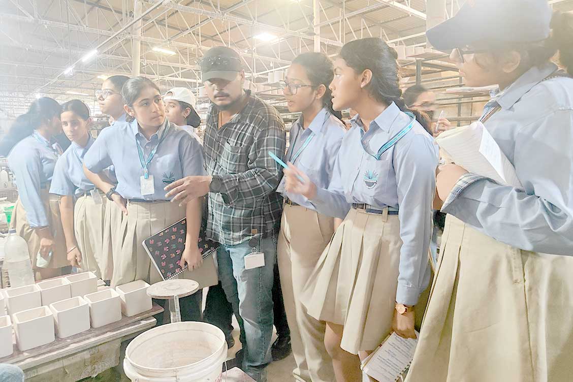 Educational Trip to Khurja: Exploring the Art and Heritage of Indian Pottery