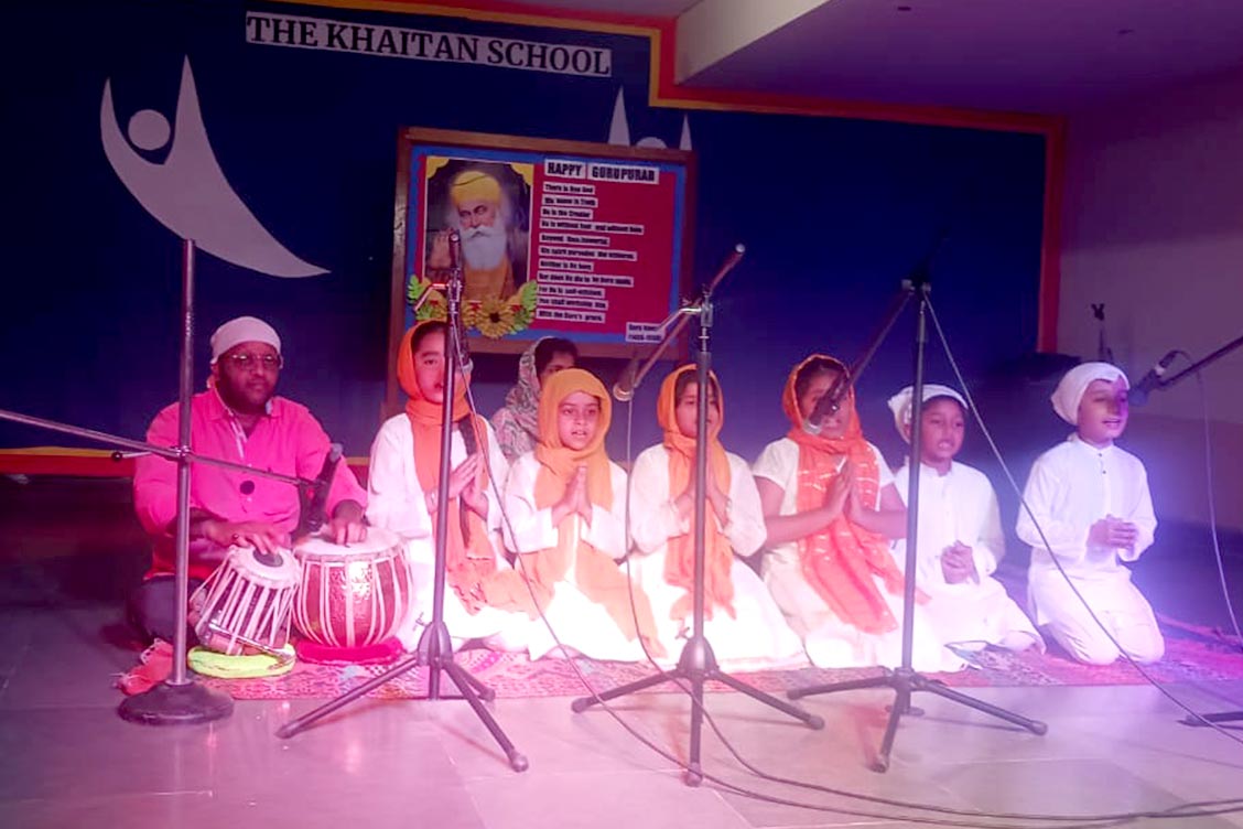 Class 3E Celebrates Guru Nanak Jayanti with Devotion and Enthusiasm