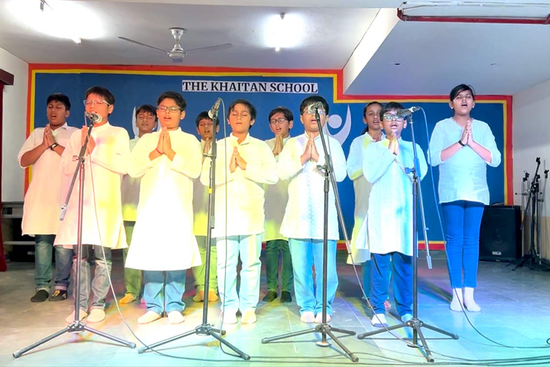 Class 5E Shines with an Insightful Assembly on ‘Vocal for Local’