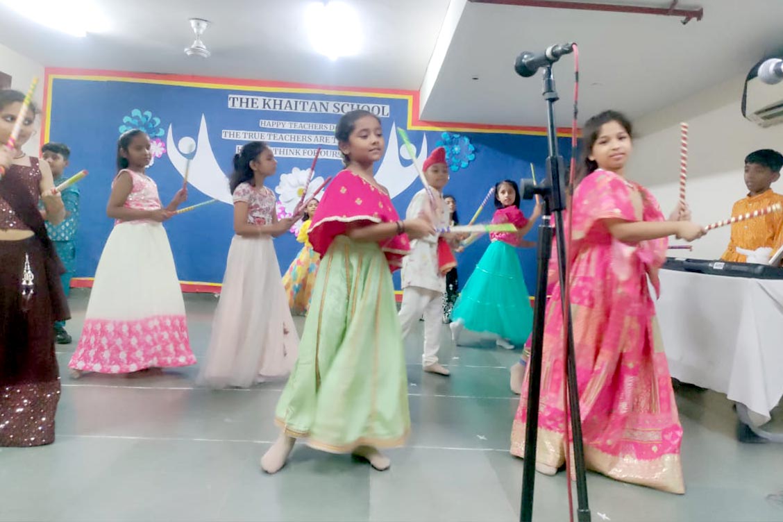 Class 3D Presents a Heartfelt Assembly on Gandhi Jayanti and Durga Puja