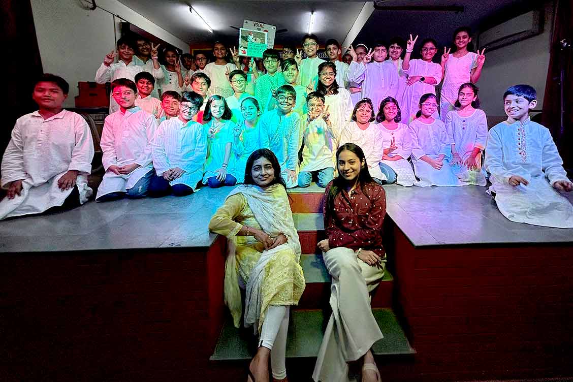 Class 5E Shines with an Insightful Assembly on ‘Vocal for Local’ at The Khaitan School