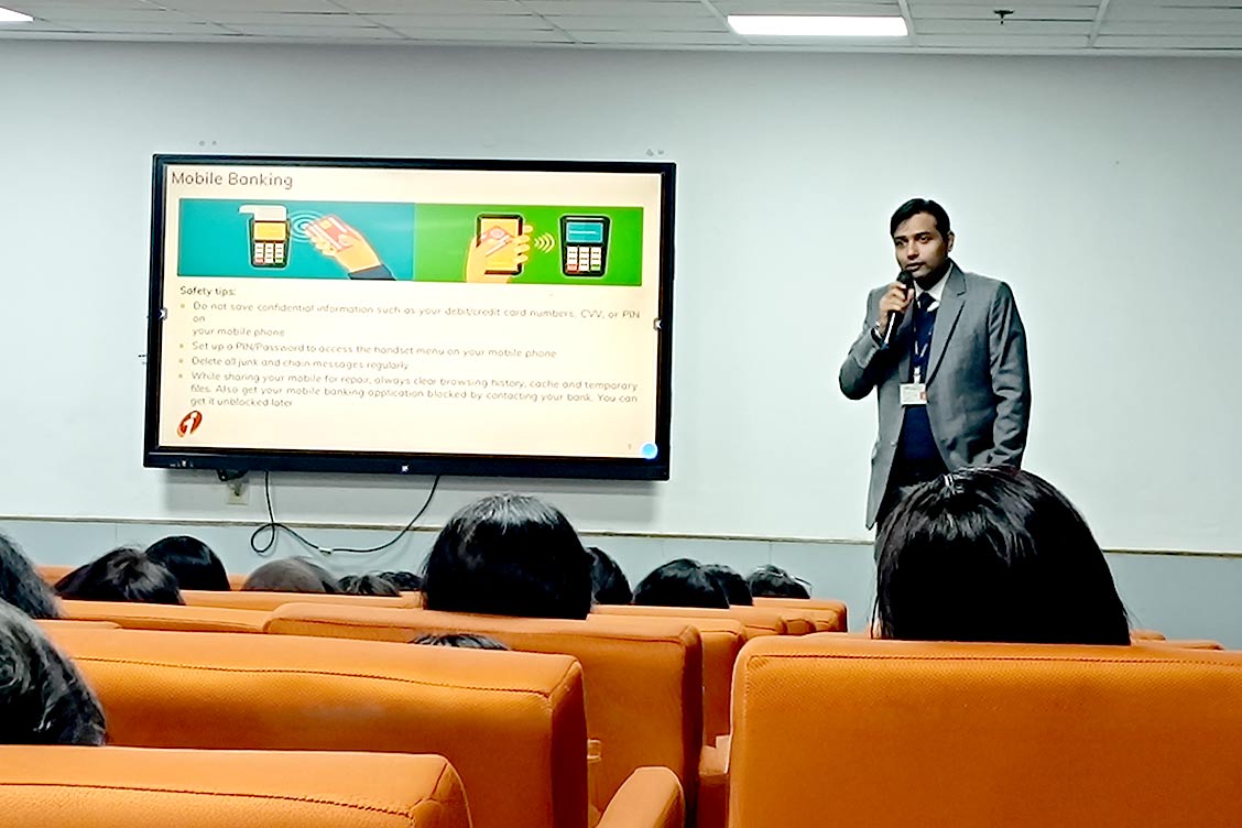 Empowering Educators Through Digital Fraud Awareness Workshop