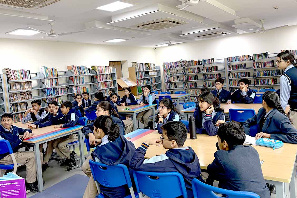 Student Council Hosts Engaging Debate on “Books vs Movies”