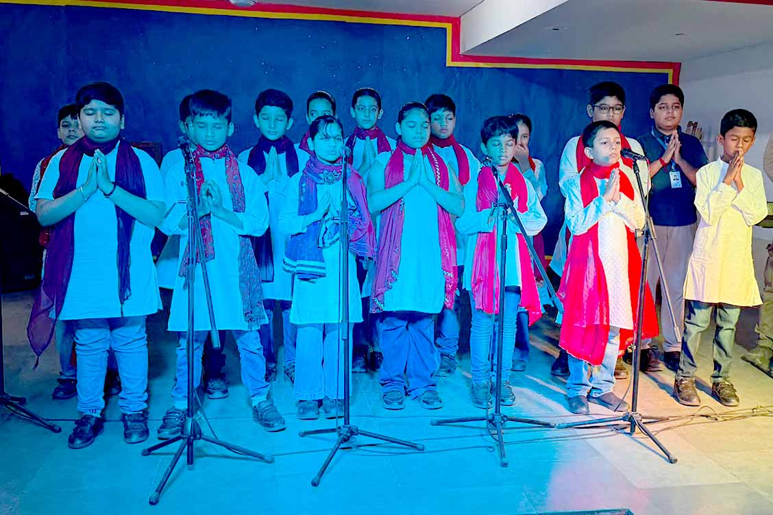 Class 5-G Spreads the Green Message Through a Meaningful Van Mahotsav Assembly
