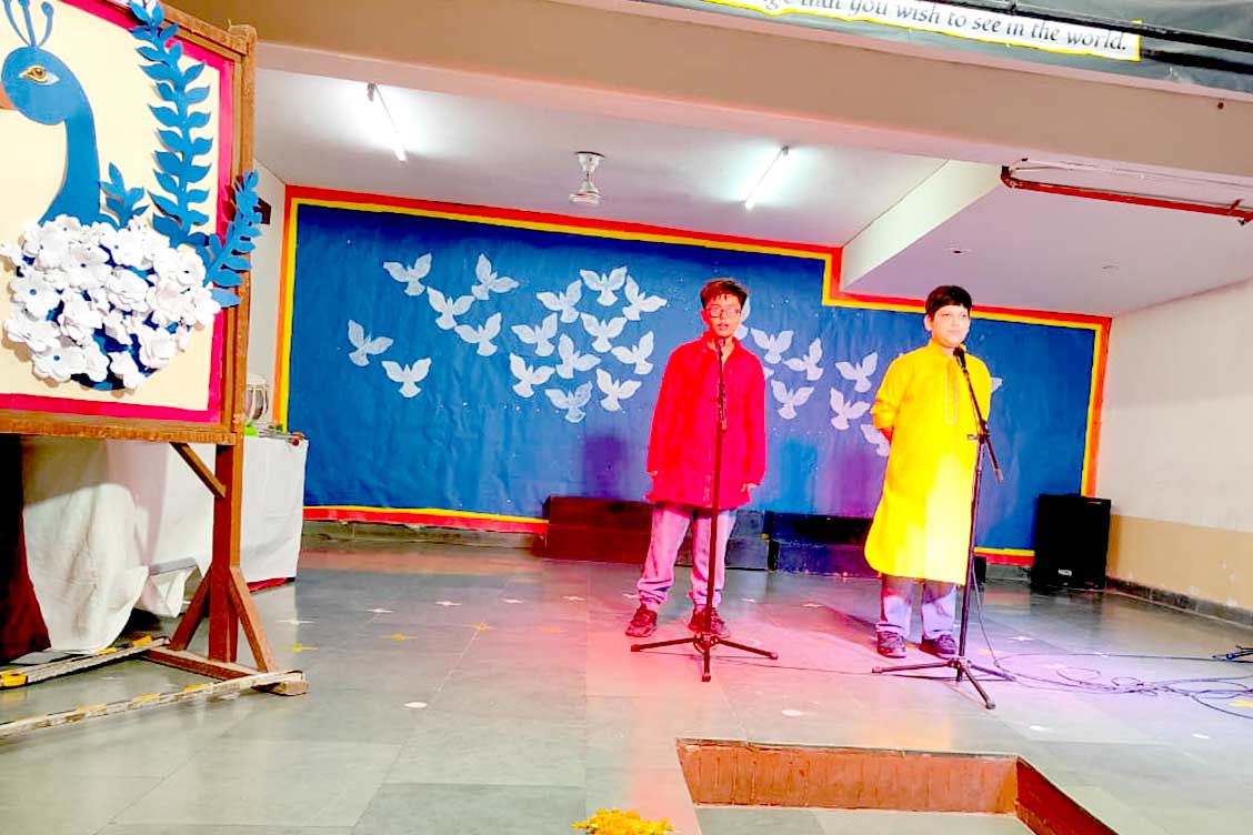 The Khaitan School Celebrates Teachers’ Day with a Heartfelt Special Assembly by Class 5E