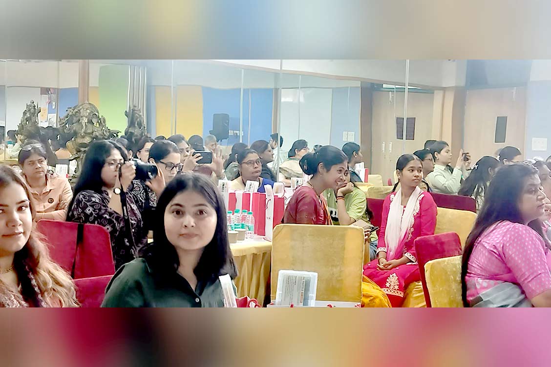 Camlin Workshop at The Khaitan School, Noida: Inspiring Teachers to Nurture Creativity Through Art